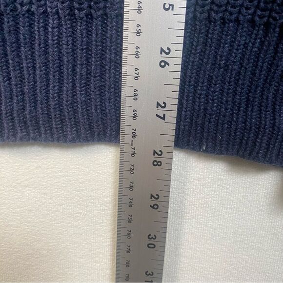 Woolrich Navy Blue Knit Henley Style Sweater Size Medium - Picture 10 of 11